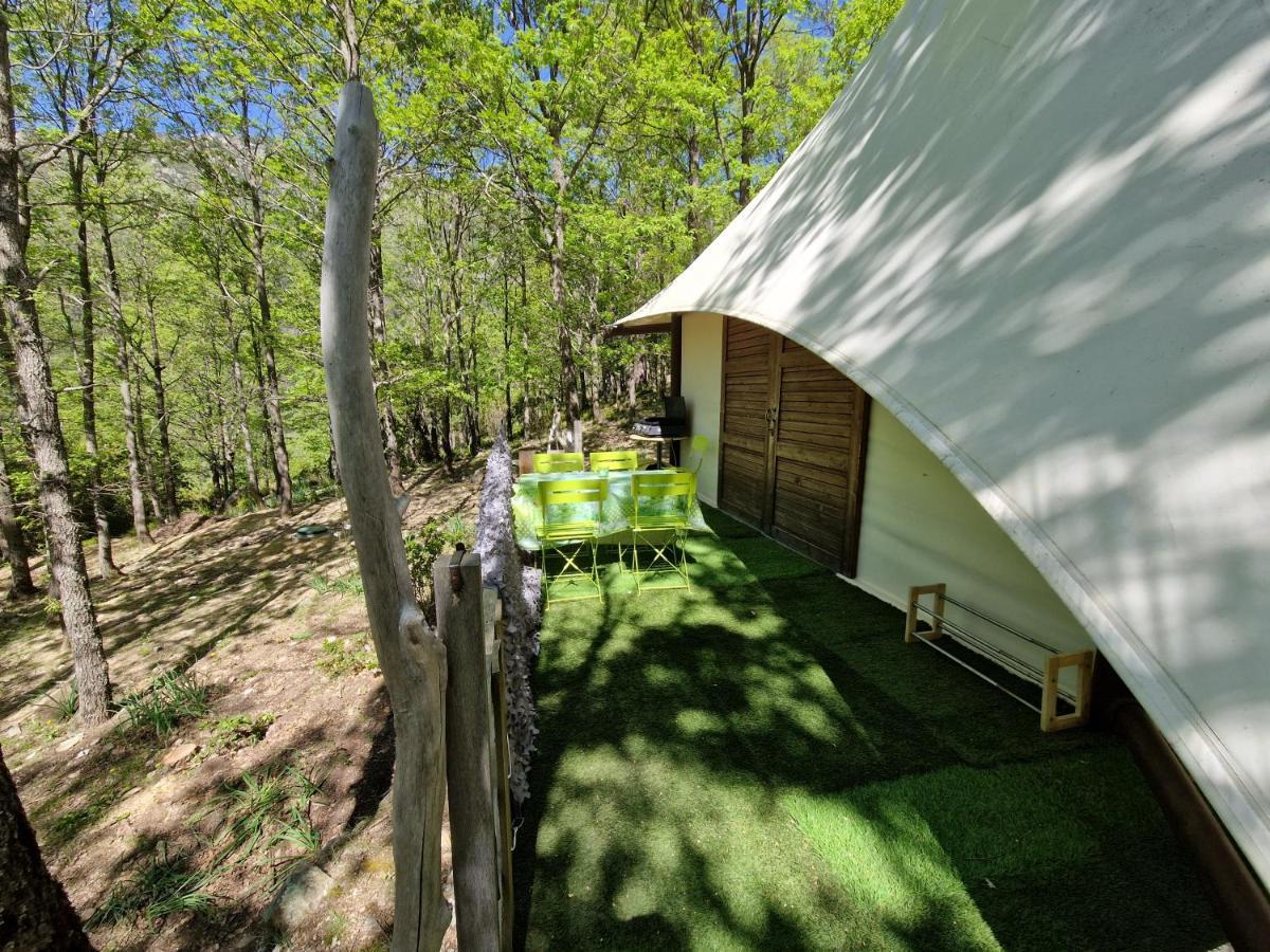 Lodge De Charme Avec Jacuzzi Ghisoni Экстерьер фото