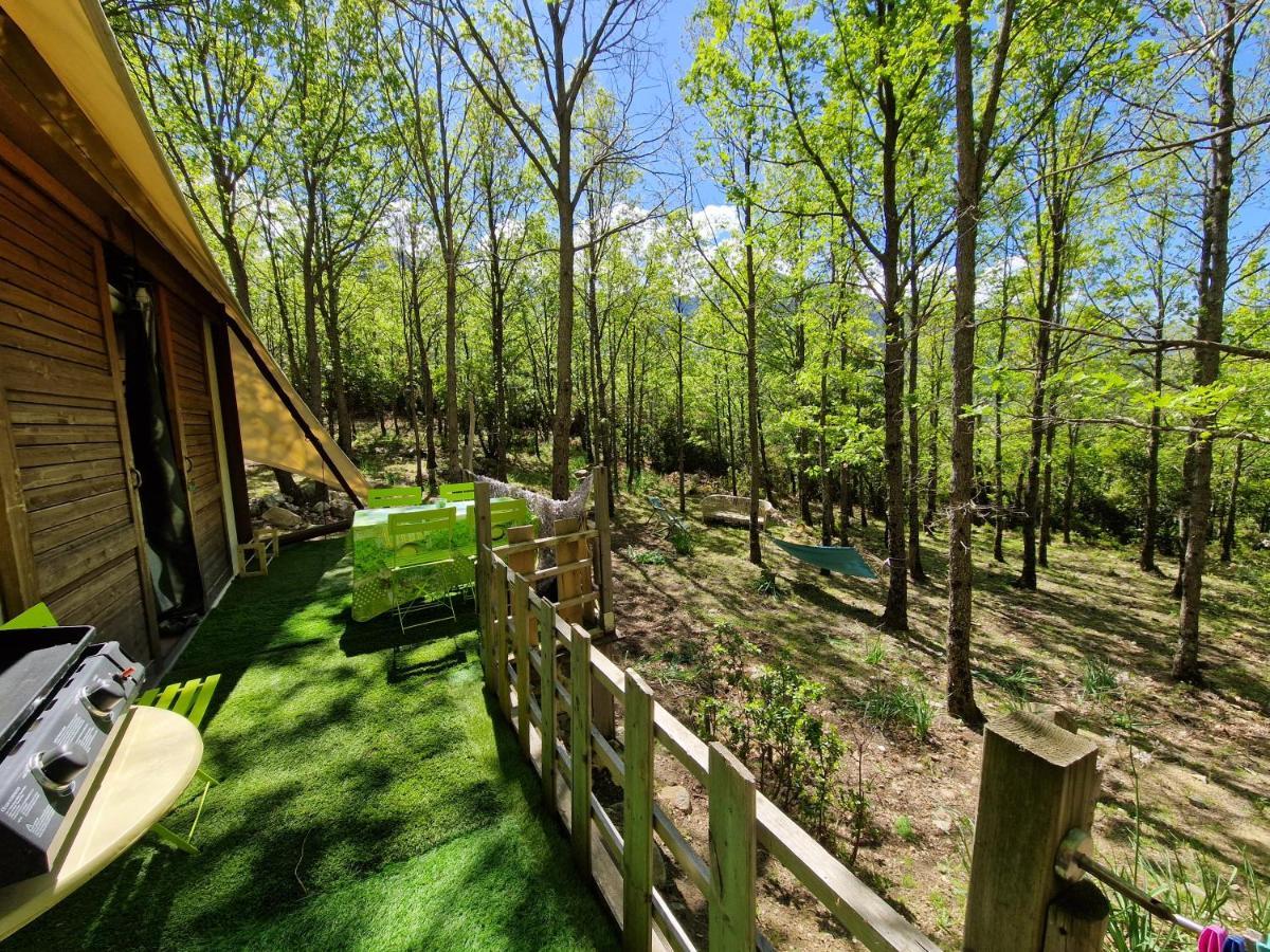 Lodge De Charme Avec Jacuzzi Ghisoni Экстерьер фото