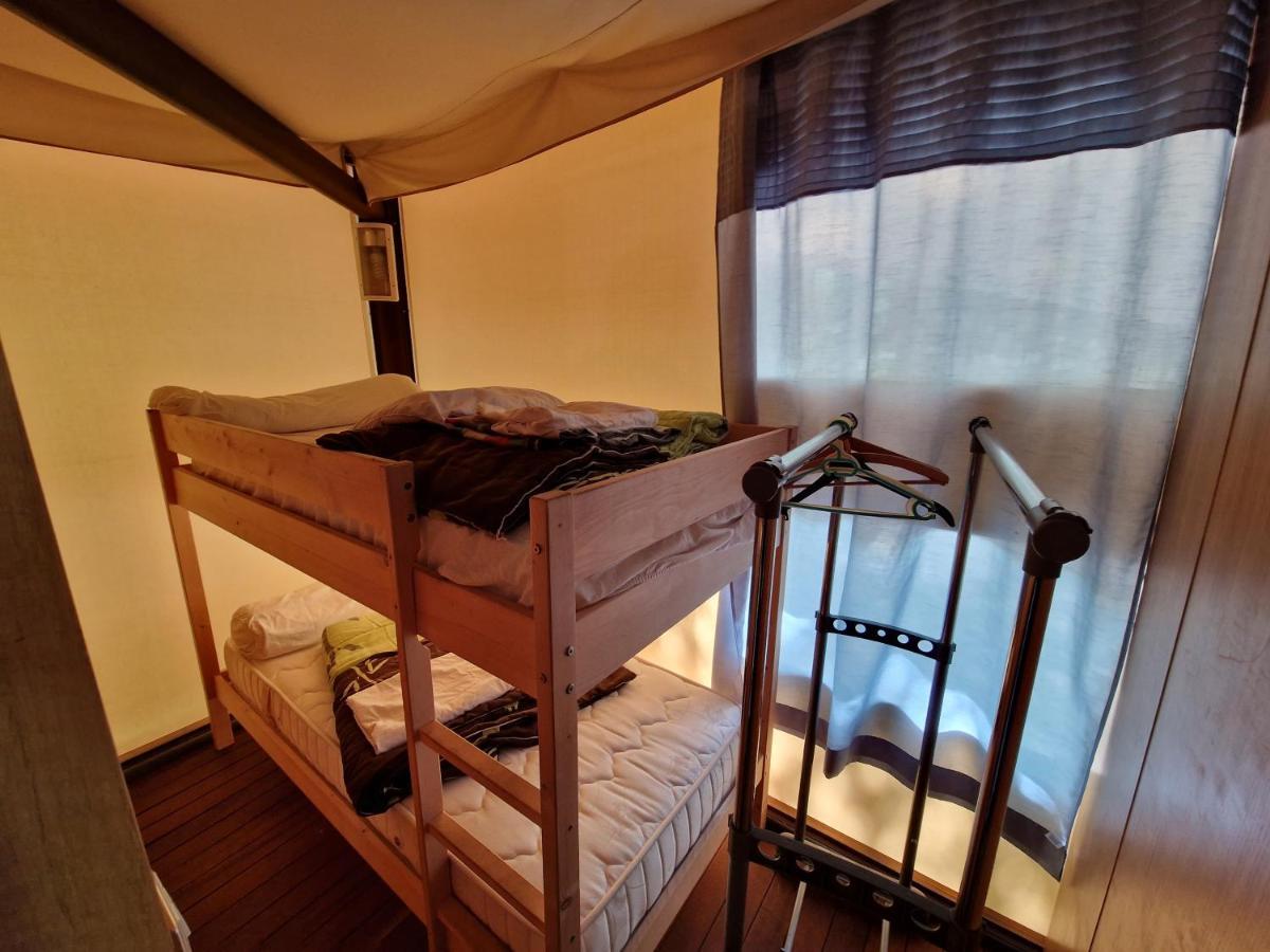 Lodge De Charme Avec Jacuzzi Ghisoni Экстерьер фото
